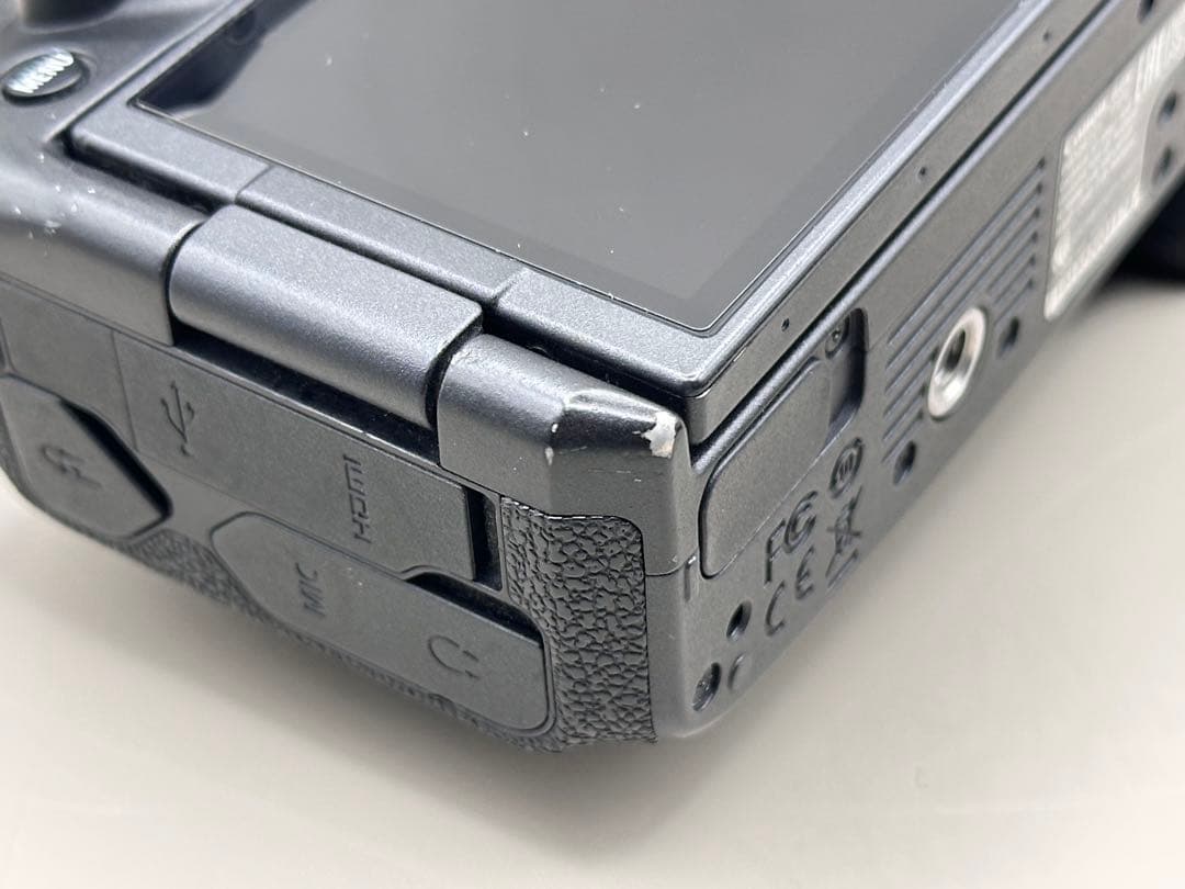 Canon EOS R ボディ