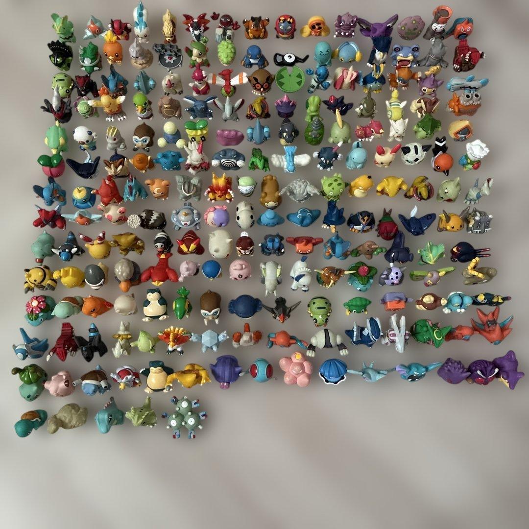 ①ポケモンキッズ ポケモン まとめ売り 200体 伝説 ピカチュウ ミュウ