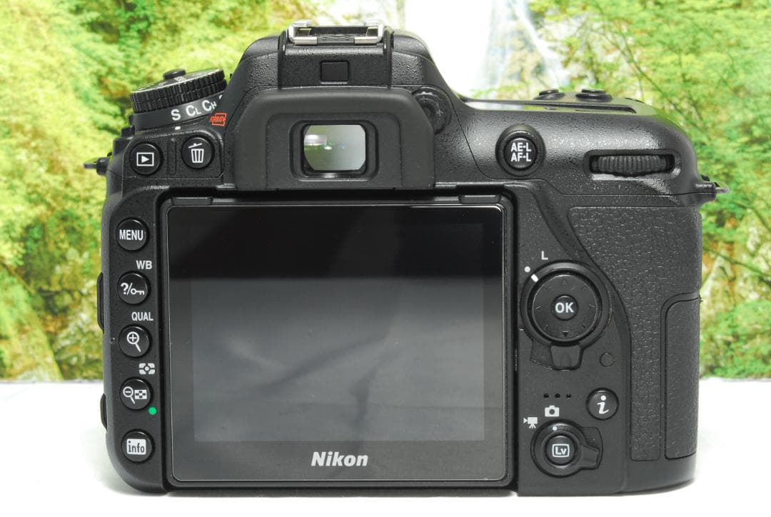 ✨グランプリ受賞機種✨ハイスペック一眼レフ✨Nikon D7500✨初心者もOK