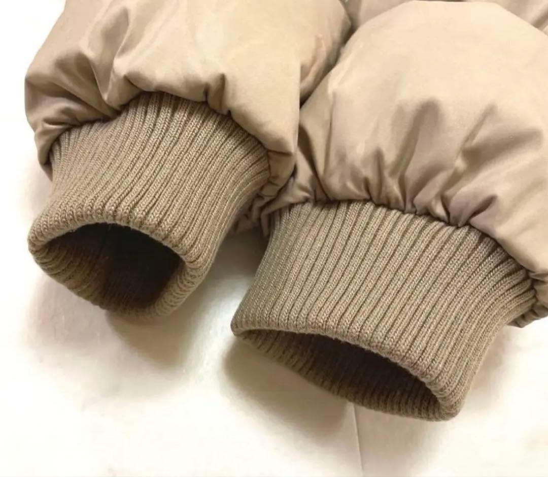 ☆極美品☆アーバンリサーチ定価33,000円ラビットフードストレッチロングダウン