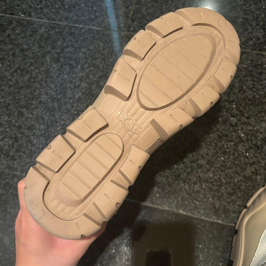 【green】UGG アディロームハイカー