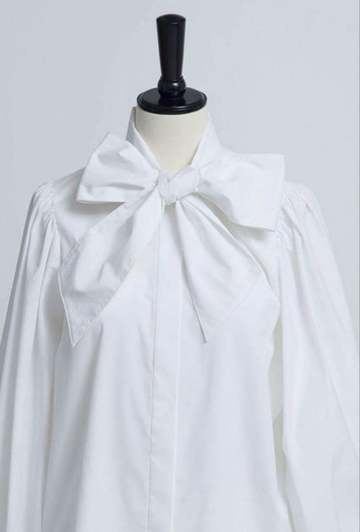 YUANAさん専用yori ビックリボンパフスリーブブラウス　36