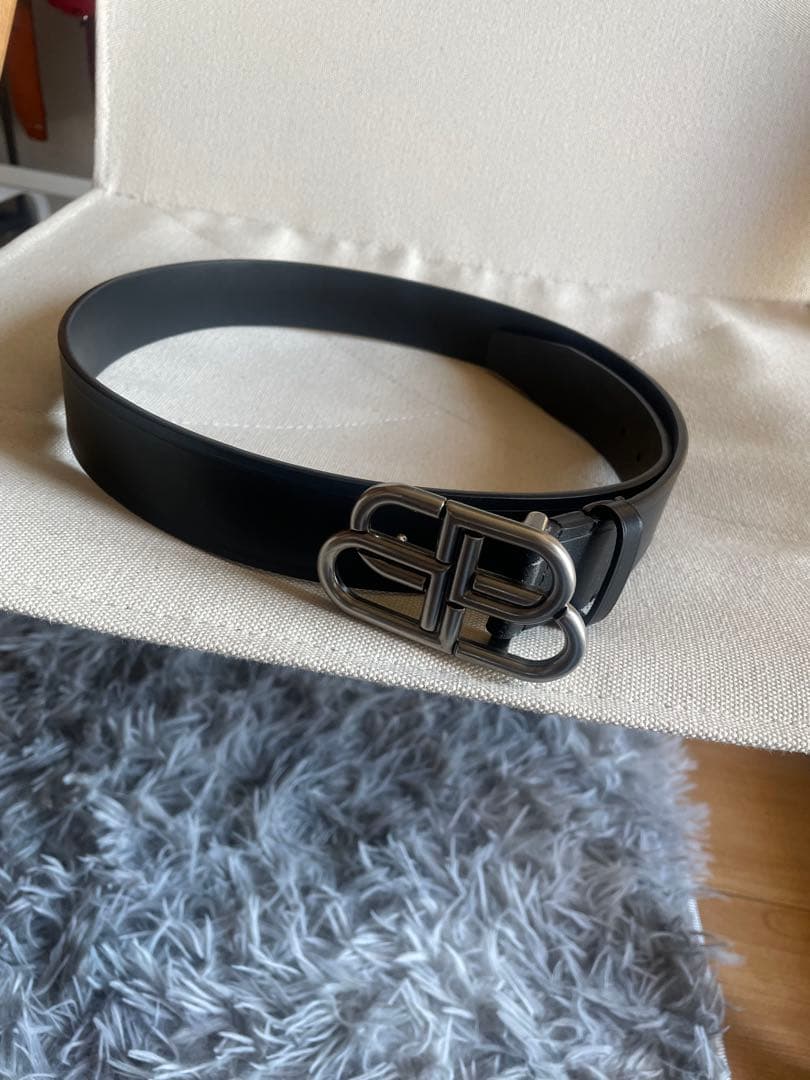 Balenciaga 黒 レザーベルト