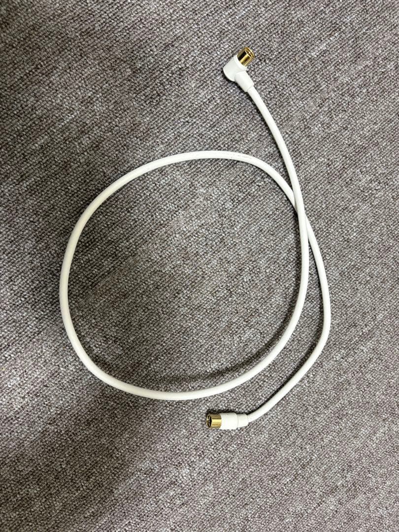 中古テレビ 東芝REGZA 32インチ＋外付けHDD 2TB B-CASカード付