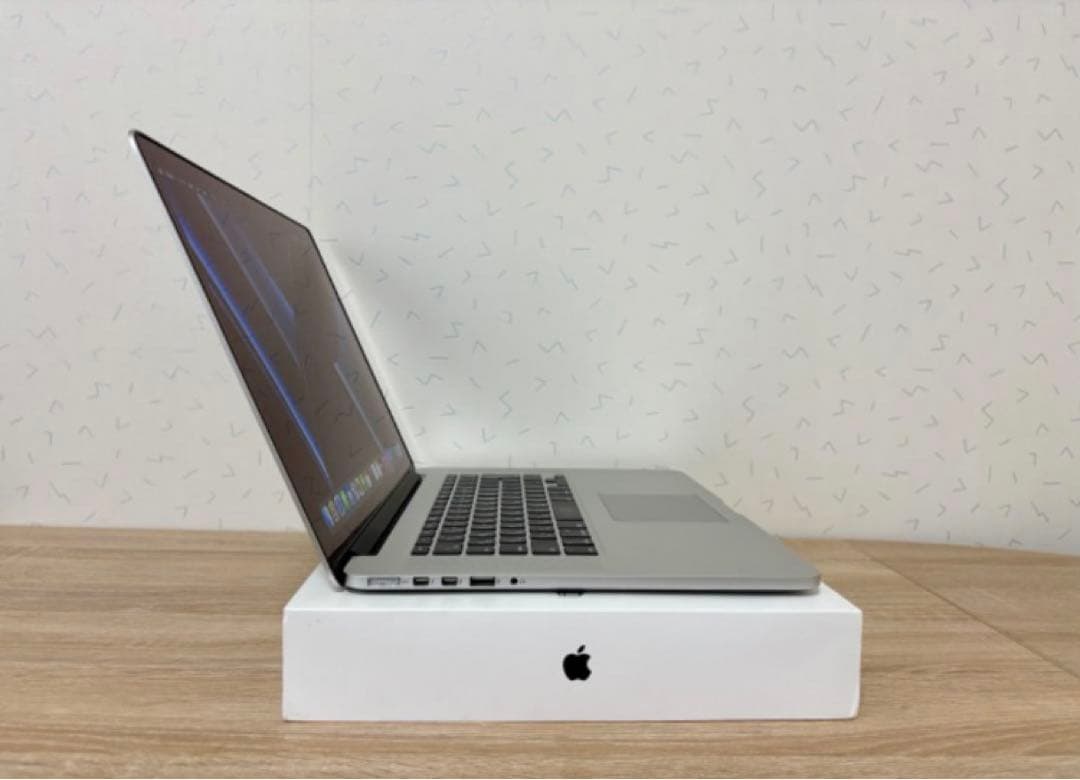 MacBook Pro Retina i7 メモリ16GB SSD1TB