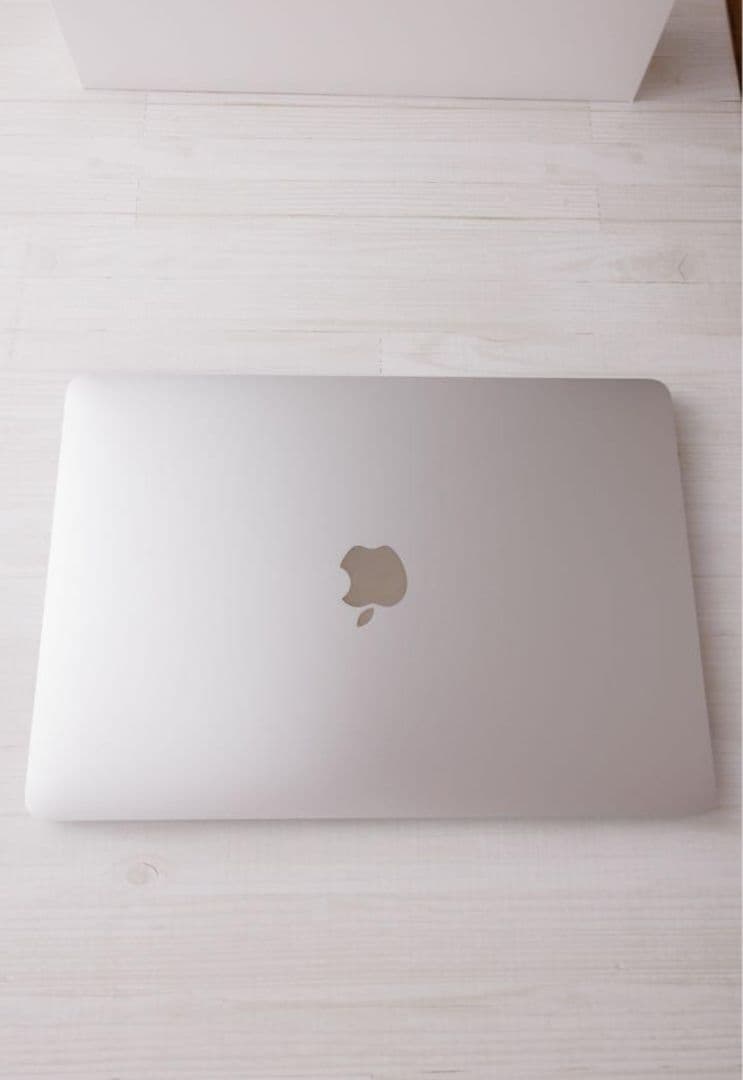 MacBook Air M1 2020 メモリ16GB SSD256GB