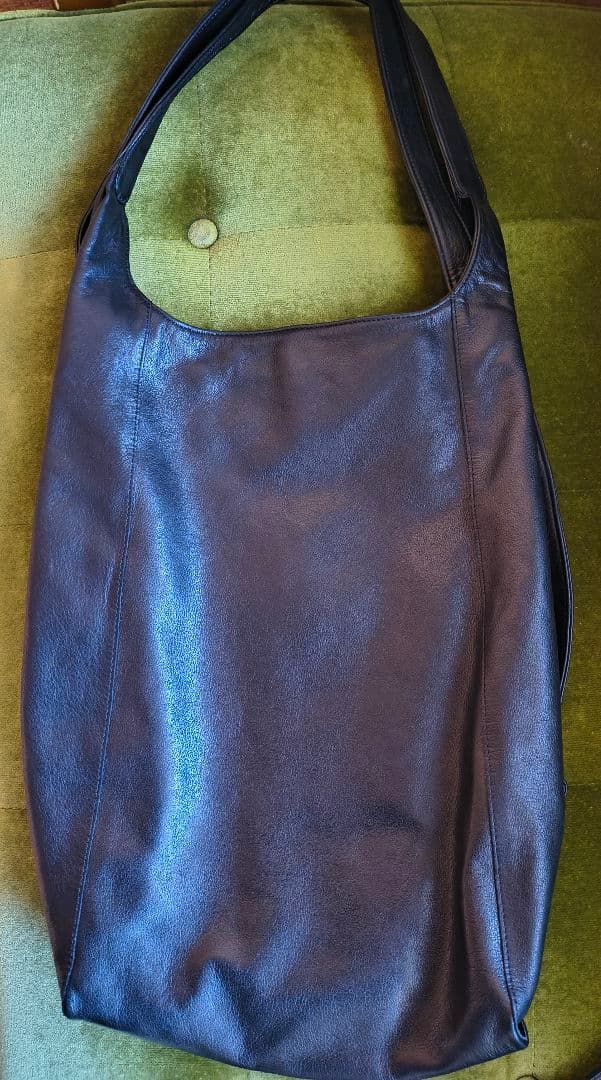 Ｂ.stuff アンナ　リュック　大　黒