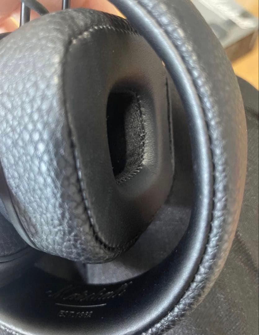 Marshall bluetooth対応　ヘッドフォン　ブラック