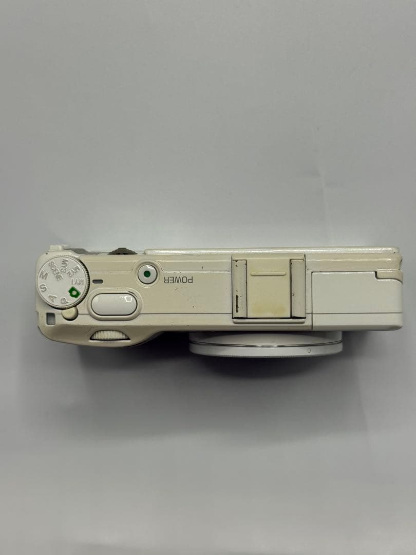 RICOH GR DIGITAL IV ホワイト