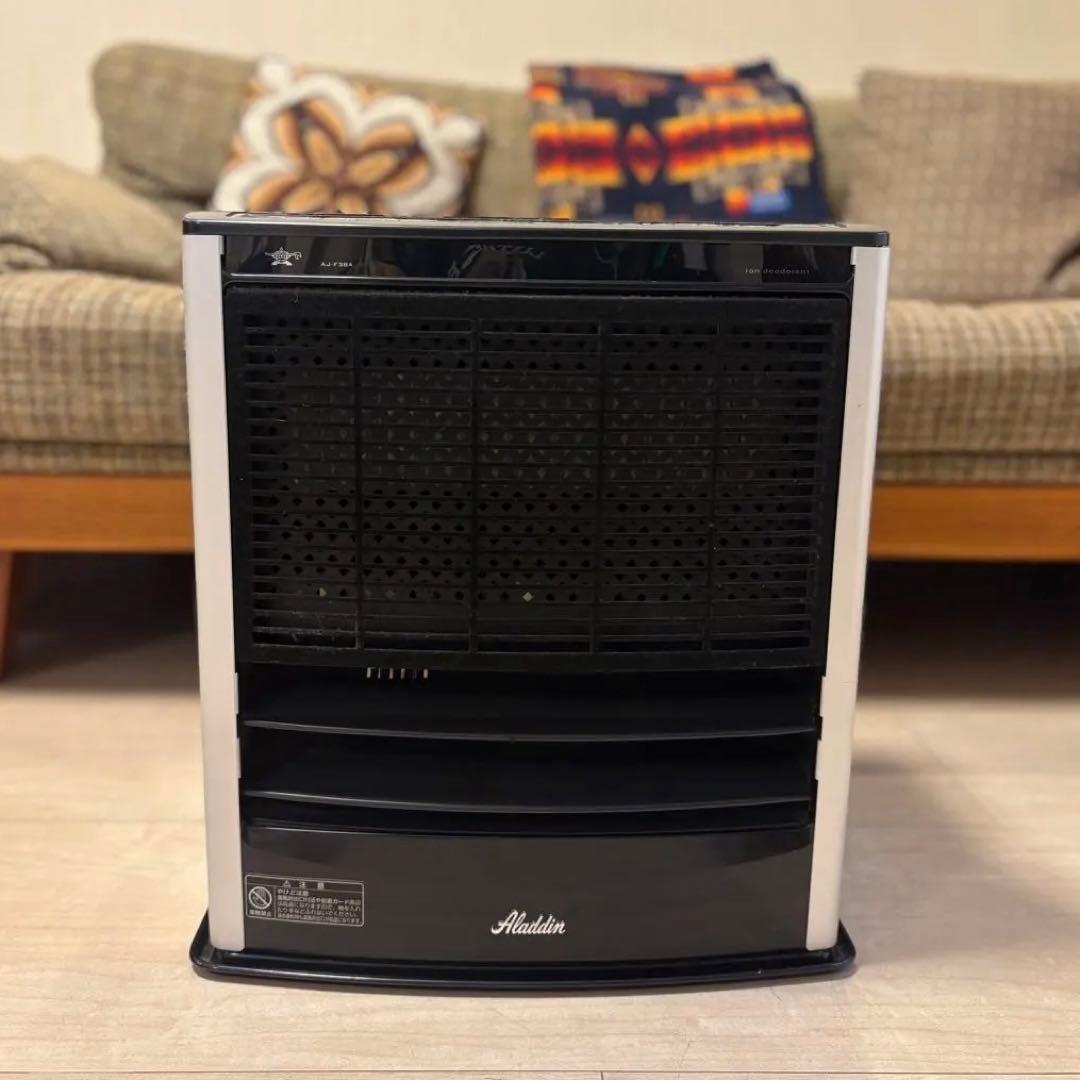 【ほぼ美品】アラジン 石油遠赤ヒーター AJ-F38A(K) ブラック