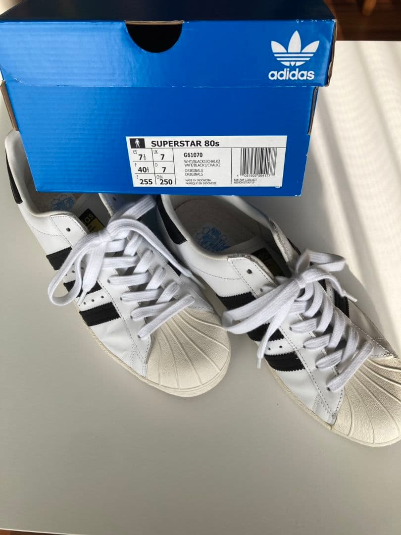 靴 adidas SUPERSTAR 80s