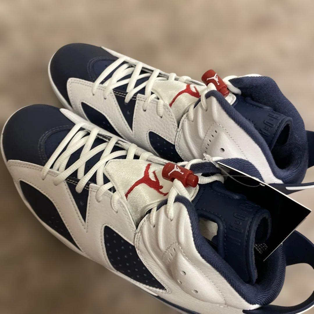 新品タグ付き　29,700円　AIRジョーダン6 レトロ