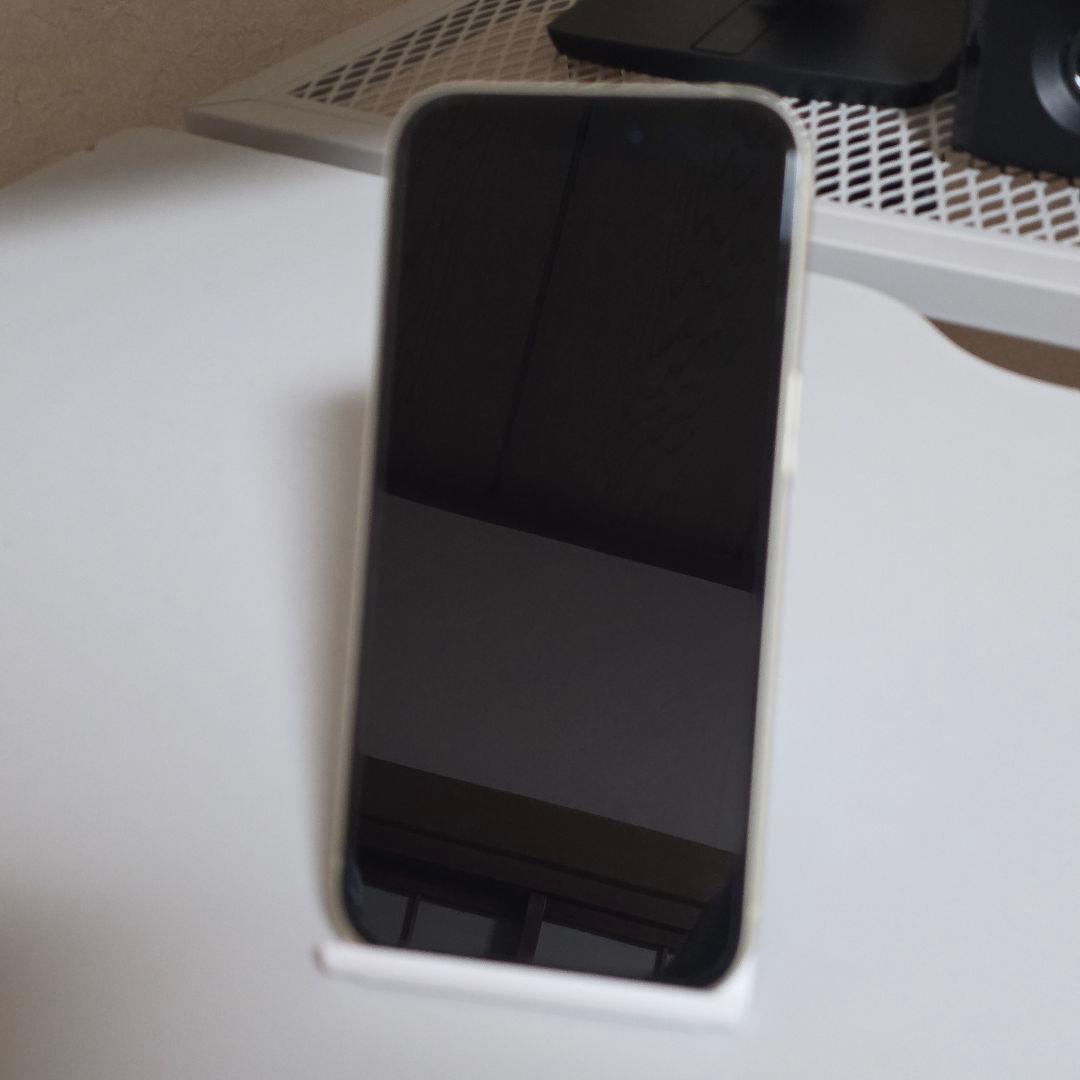 【良品】Iphone15 256GB イエロー SIMフリー