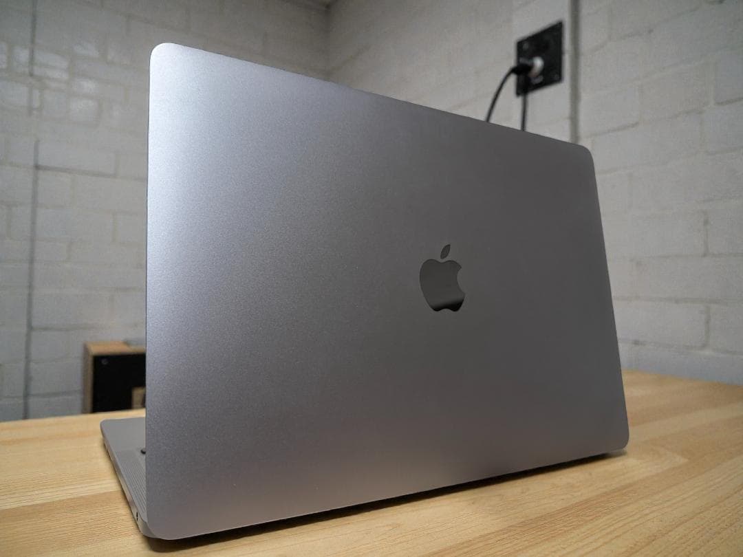 ⭐特価⭐高性能＆軽量⭐Apple MacBook Pro M2⭐