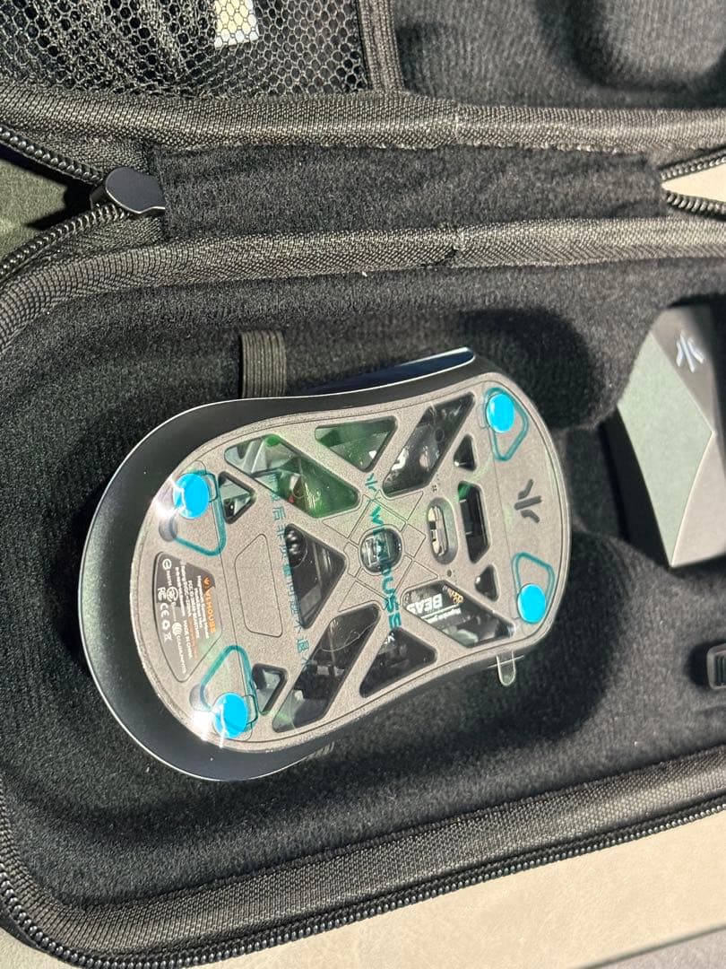 【新品】Beast X Mini Pro Tempered サイド穴なし マウス