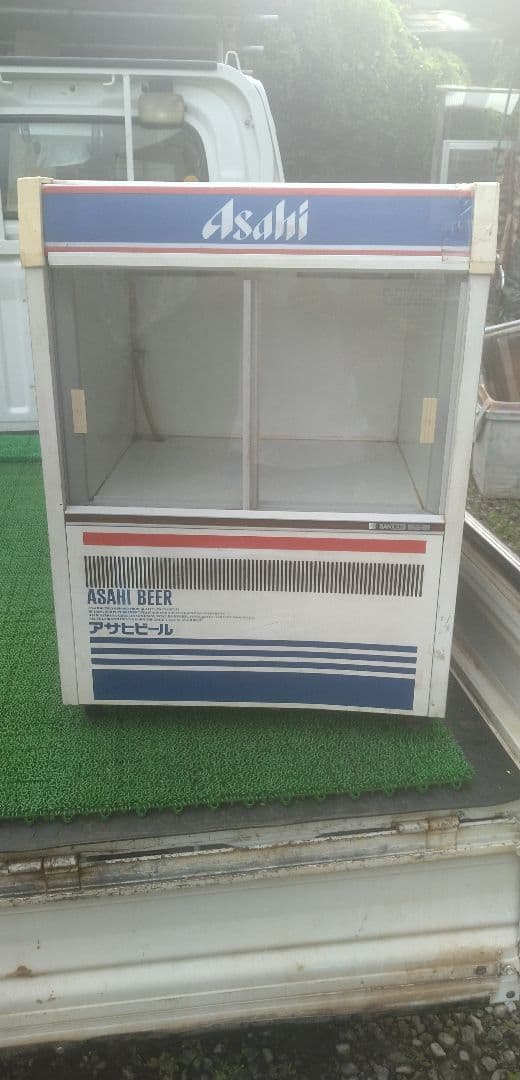 ひ*ん様 キンキンに冷えます★ 業務用　冷蔵庫　ショーケース アサヒ ガレージ