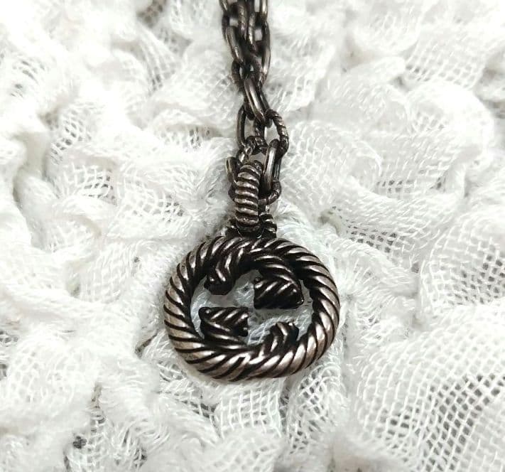 GUCCI インターロッキングg ネックレス メンズ