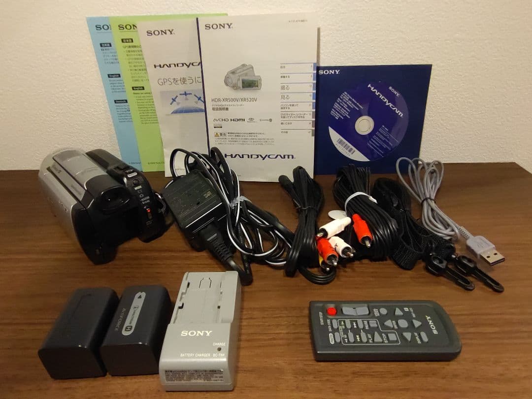 SONY HDR-XR500V ビデオカメラ　ソニー　HANDYCAM　銀