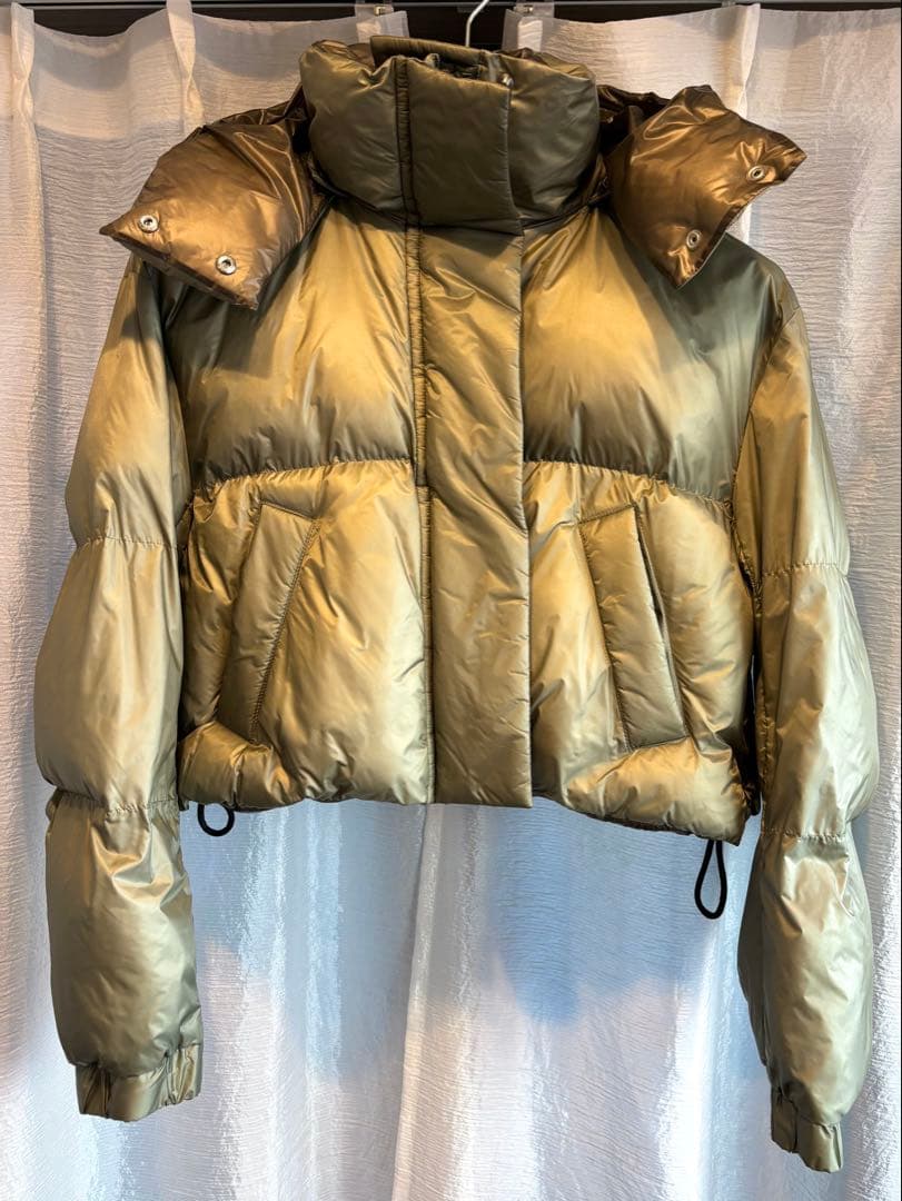 sacai / ショート丈ダウンジャケット