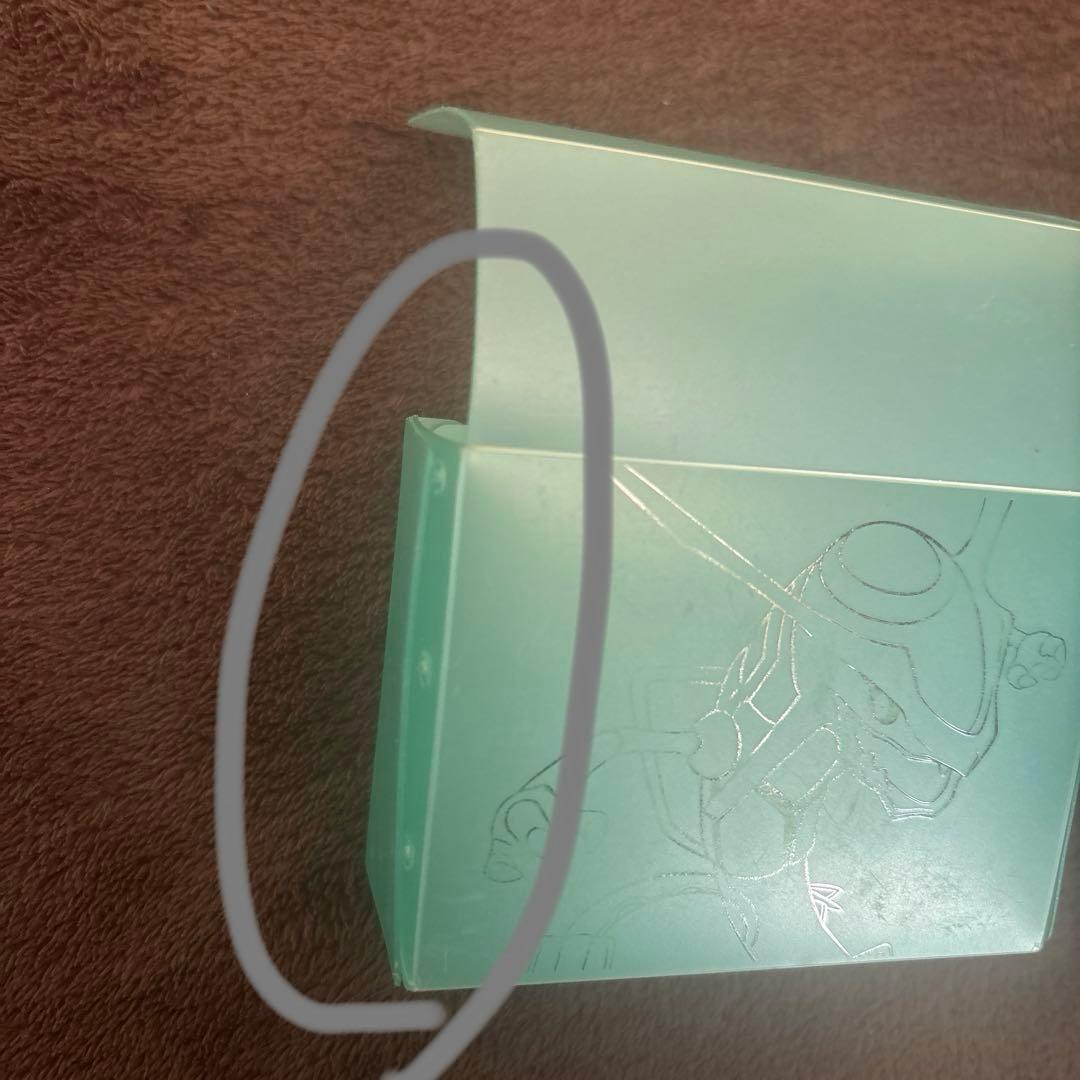 d*7様 裂空のデオキシス(3Dカード)×1枚＋レックウザカード入れ×1個