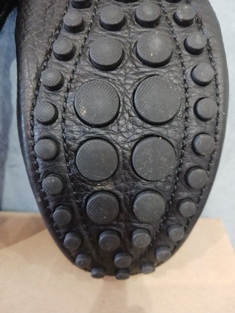 Louis Vuitton ブラック モカシン　　 ３８