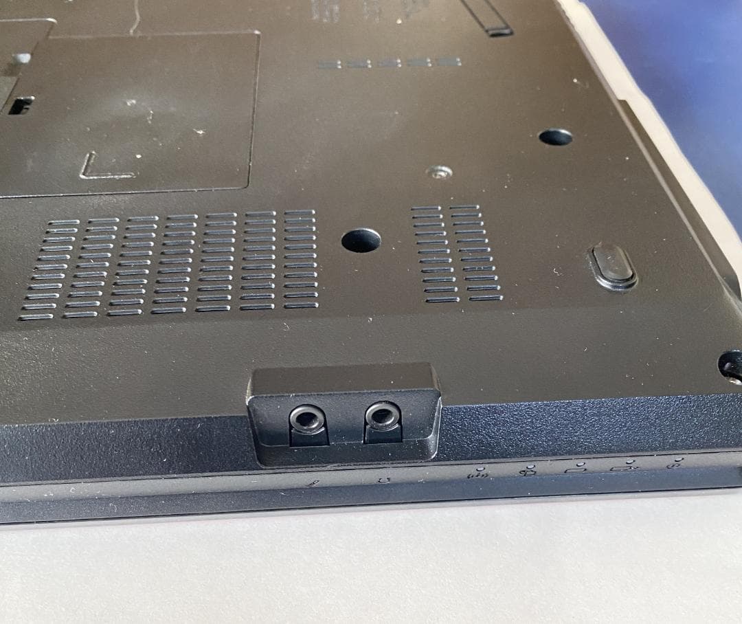 Ubuntu FMV ノートPC 15.6インチ ACアダプター付(Linux)