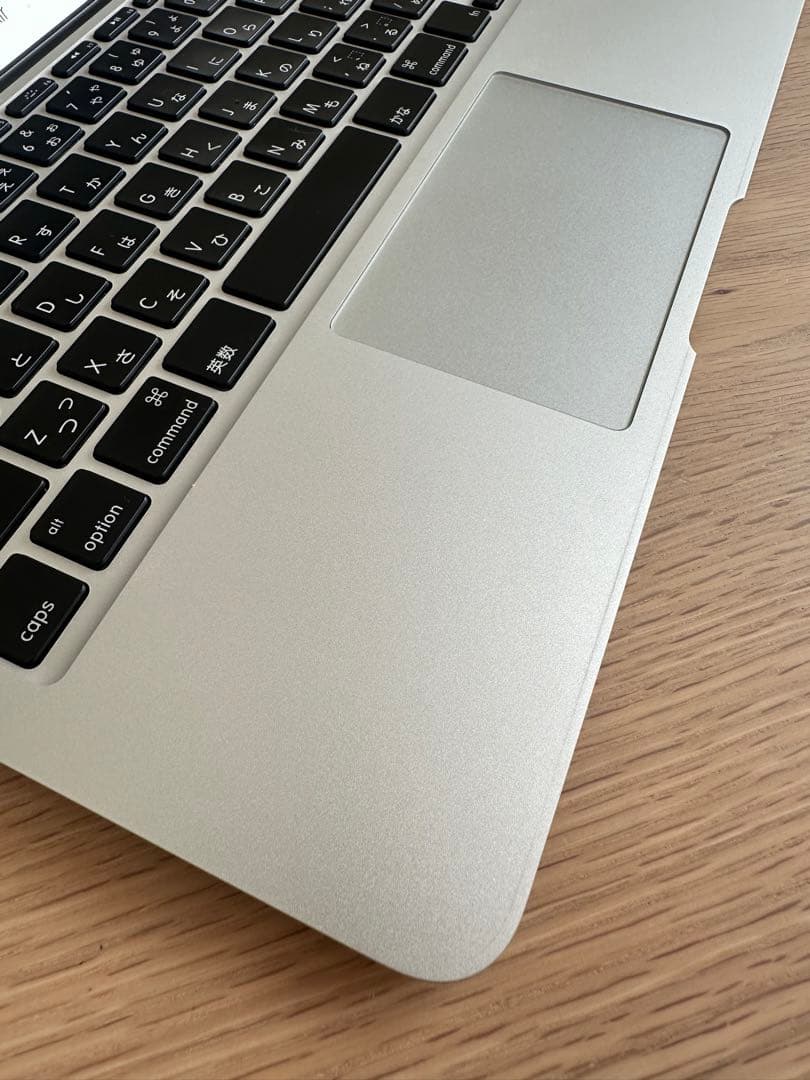Apple MacBook Air (11インチ, Mid 2013)