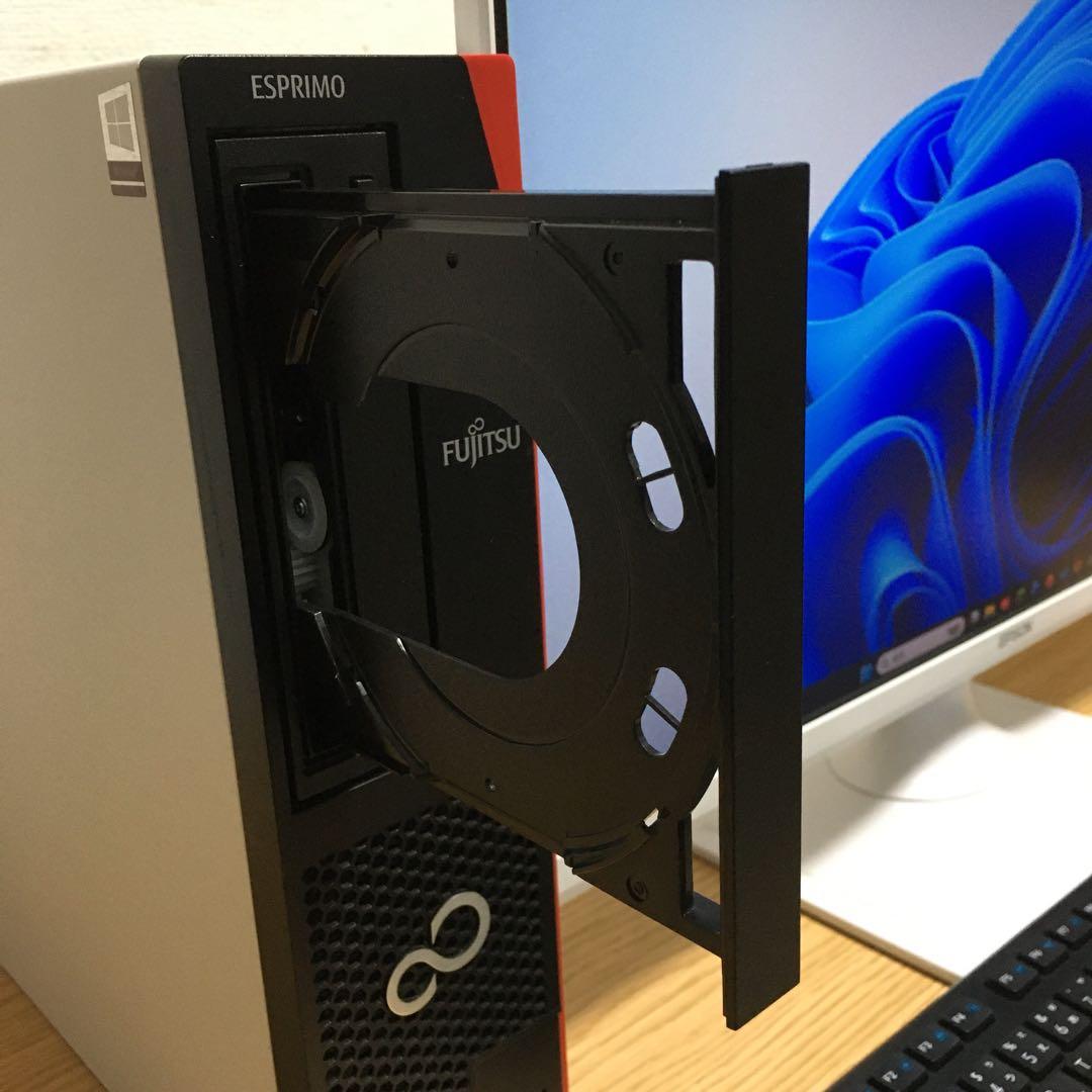 富士通 ESPRIMO Win11 快速i3 8Gメモリ 新品SSD 23.8'