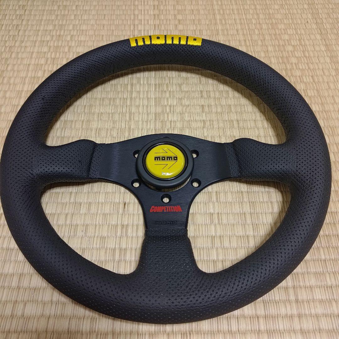 MOMO 　COMPETITION 32φ 日本正規品　ブラックレザー