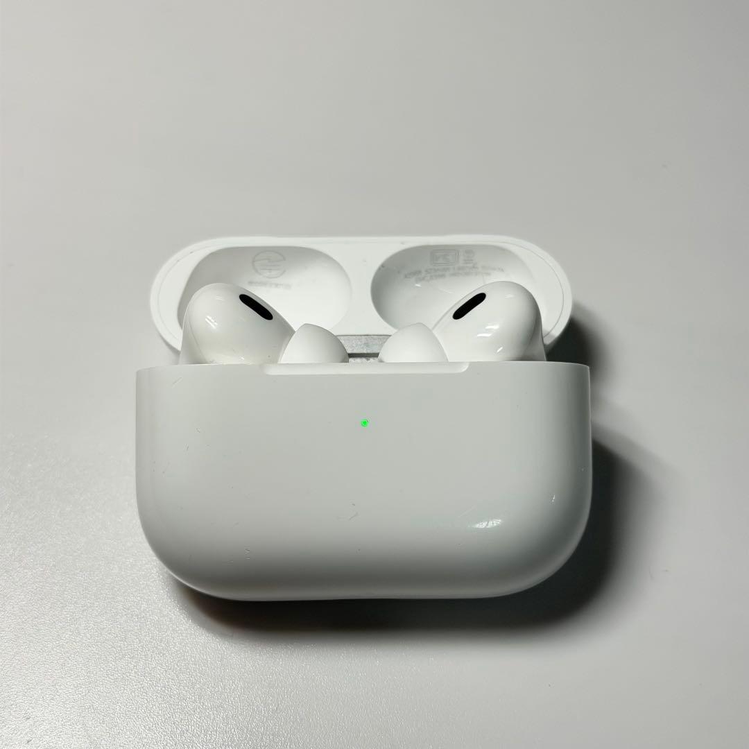 【8】 AirPodsPro2 第2世代 本体 箱あり 保証あり A3047