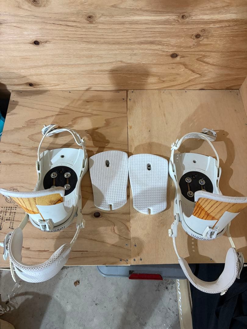 UNION フォース　スノーボード ビンディング