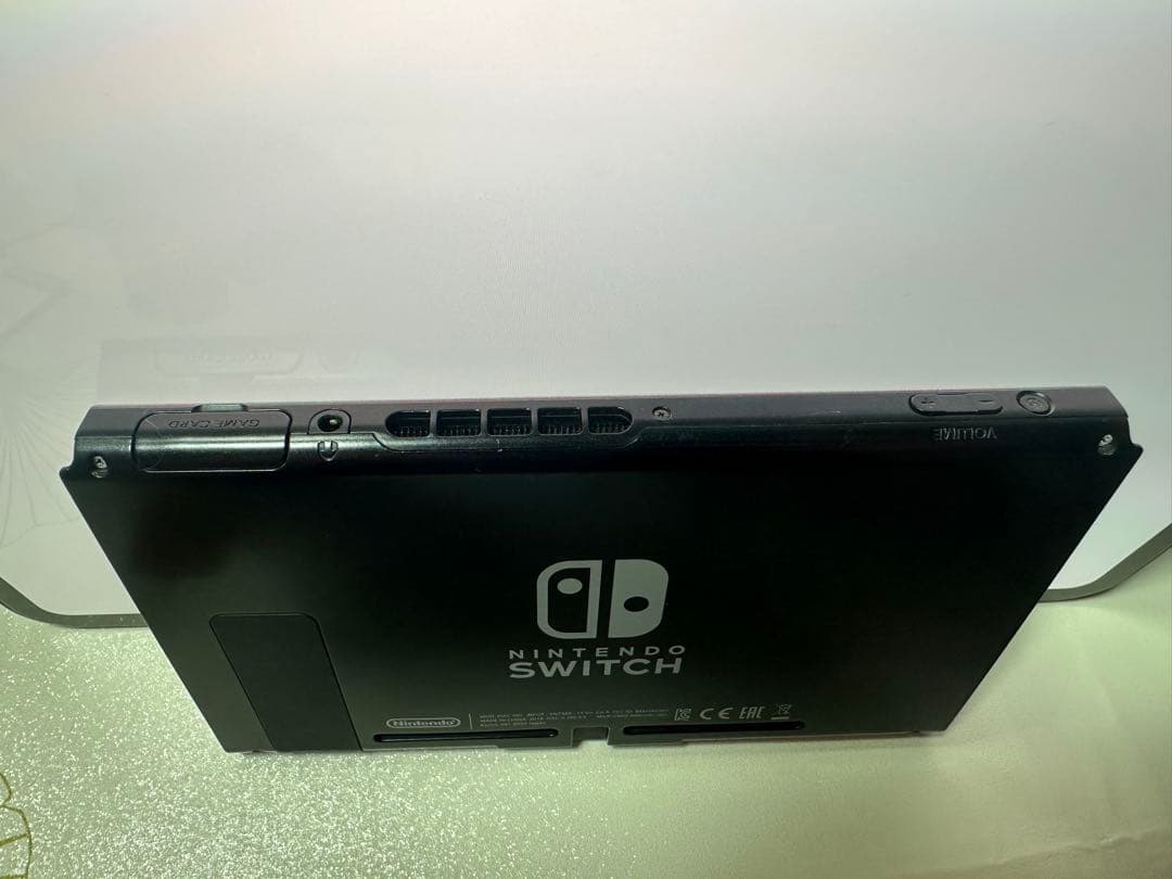 Nintendo Switch 本体+ドック+レッツゴーピカチュウカソフトなど