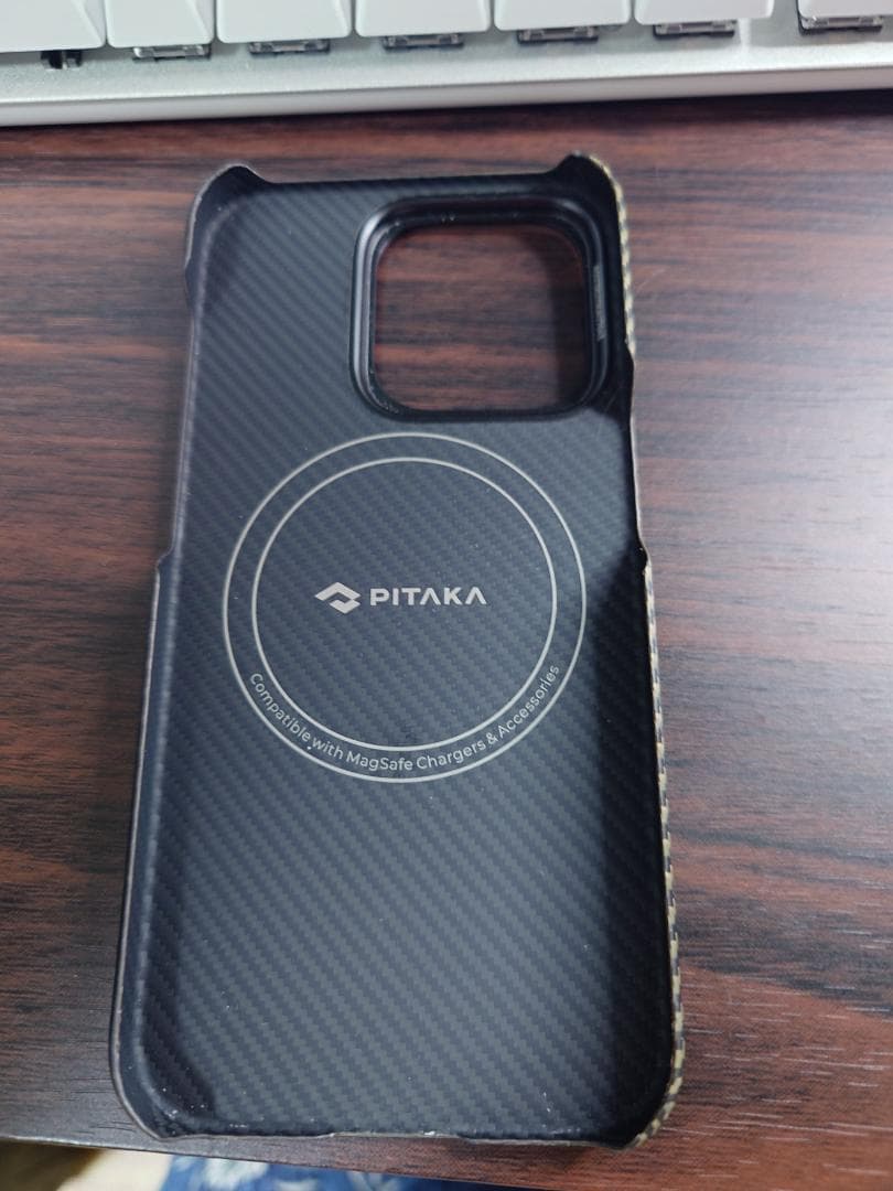 Apple iPhone 15 pro 128g ナチュラルチタニウム ※訳アリ