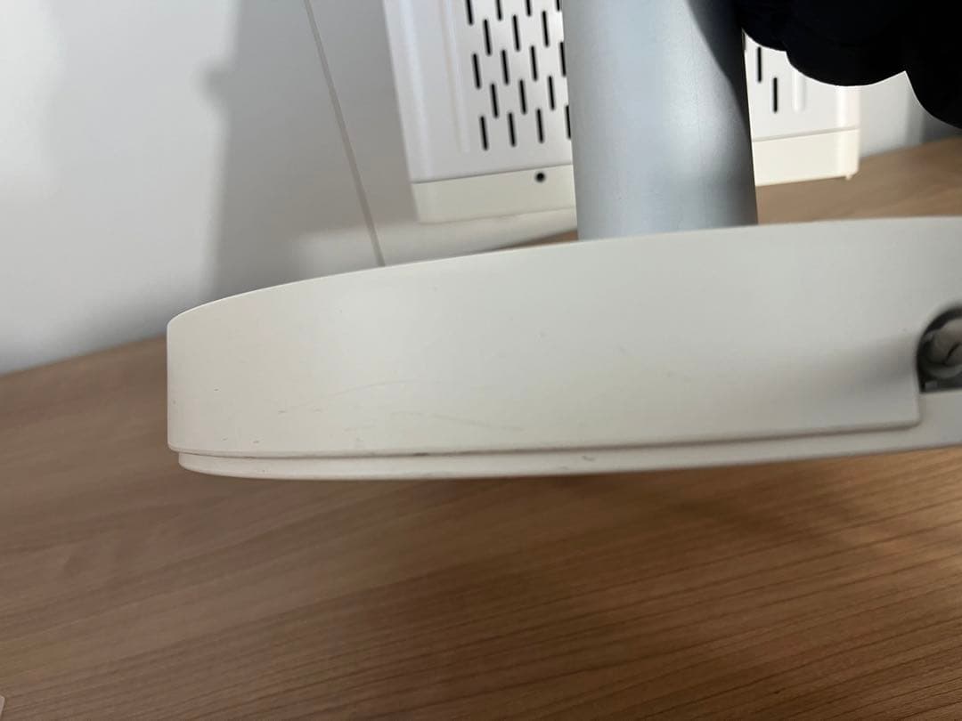 ダイキン 遠赤外線暖房機 DAIKIN ERFT11VS-W