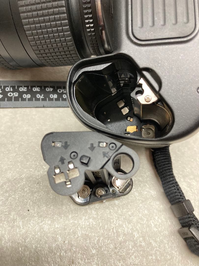 NIKON F100 フィルムカメラ 一眼レフ Nikkor 105mm 4.5