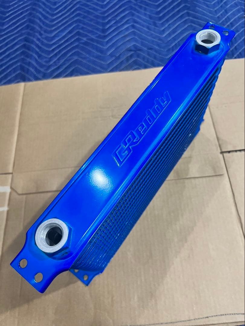 トラスト オイルクーラー 新品未使用