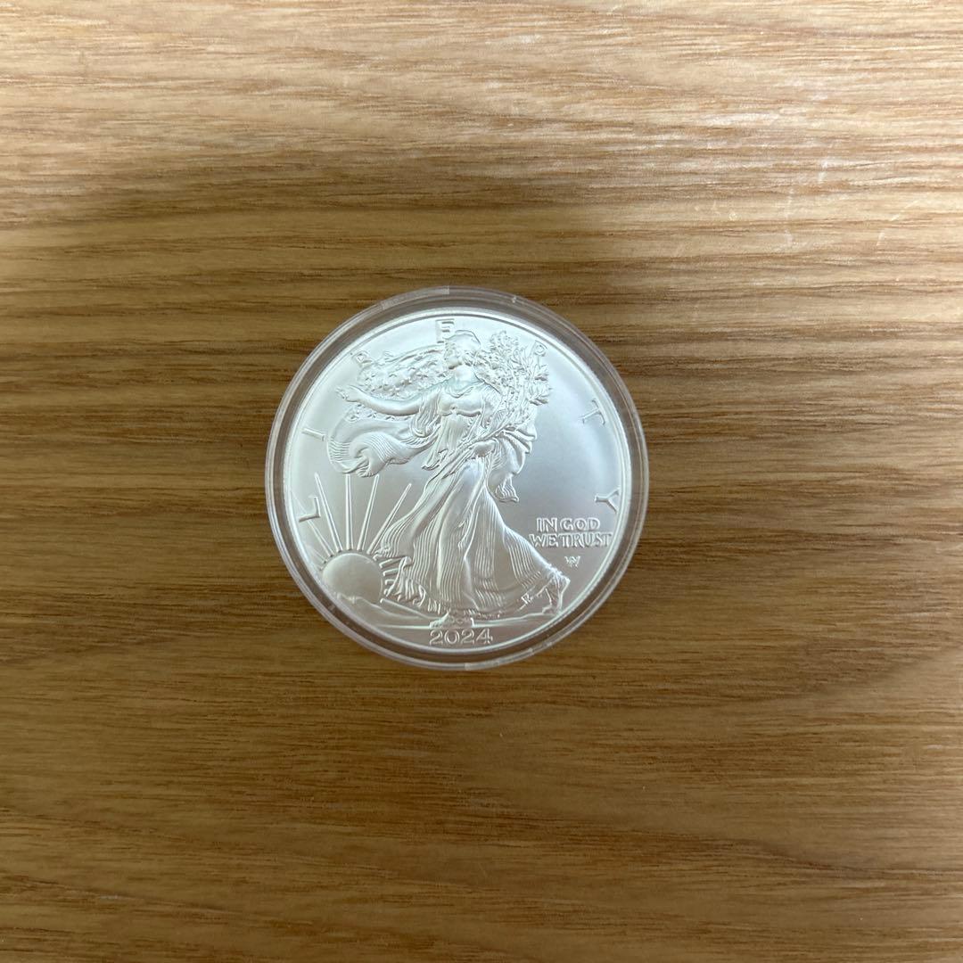 純銀　2024 アメリカ　リバティ