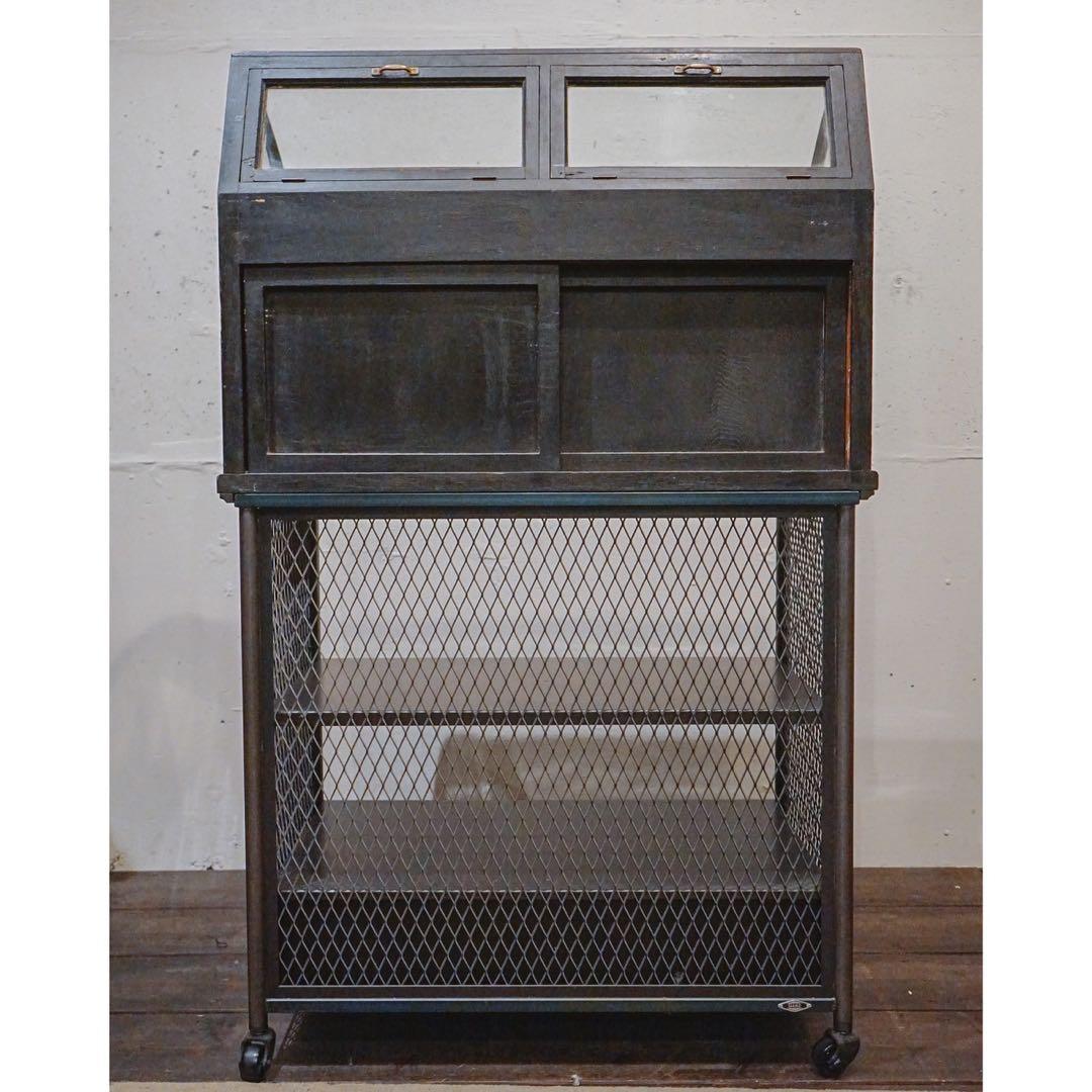 ガラス　ショーケース　アイアン　店舗　GANZ 出品今週中まで