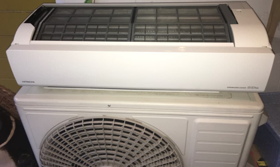 日立 白くまくん エアコン おもに18畳用 RAS-WBK56H2-W リモコン