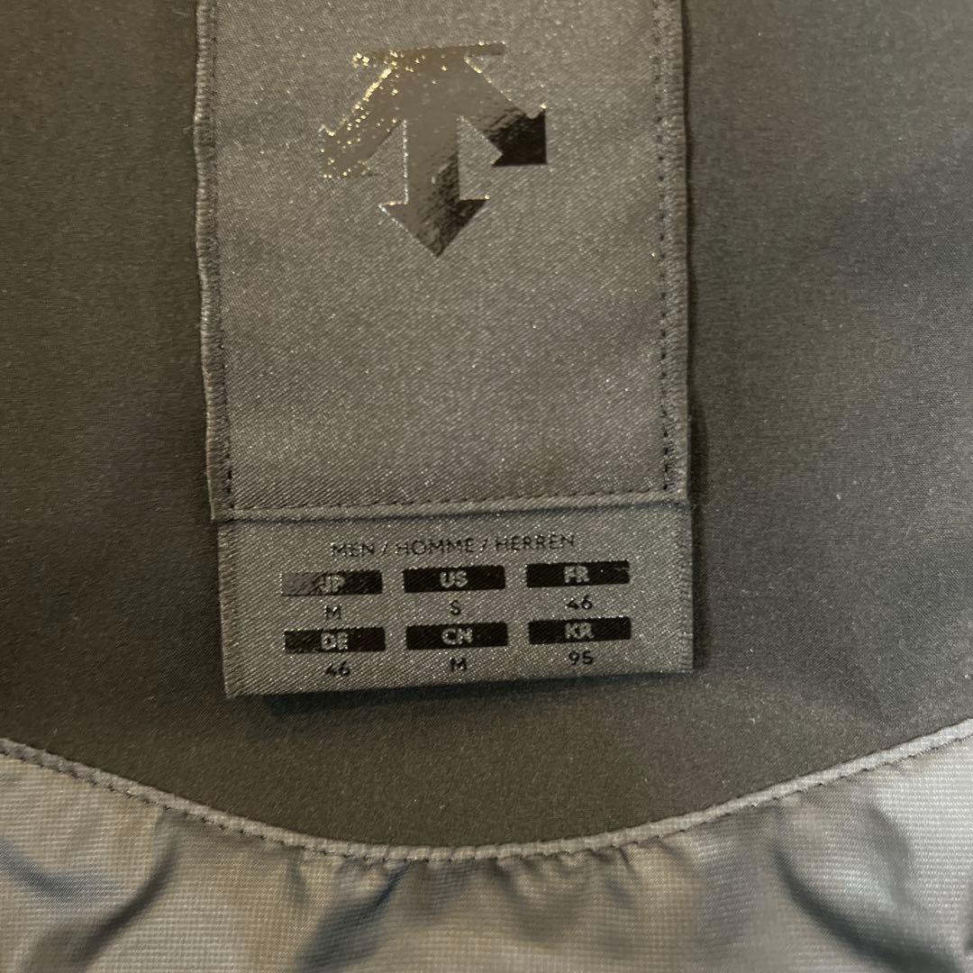 【美品】 水沢ダウン　デサントオルテライン　マウンテニア　オーバサイズ　M