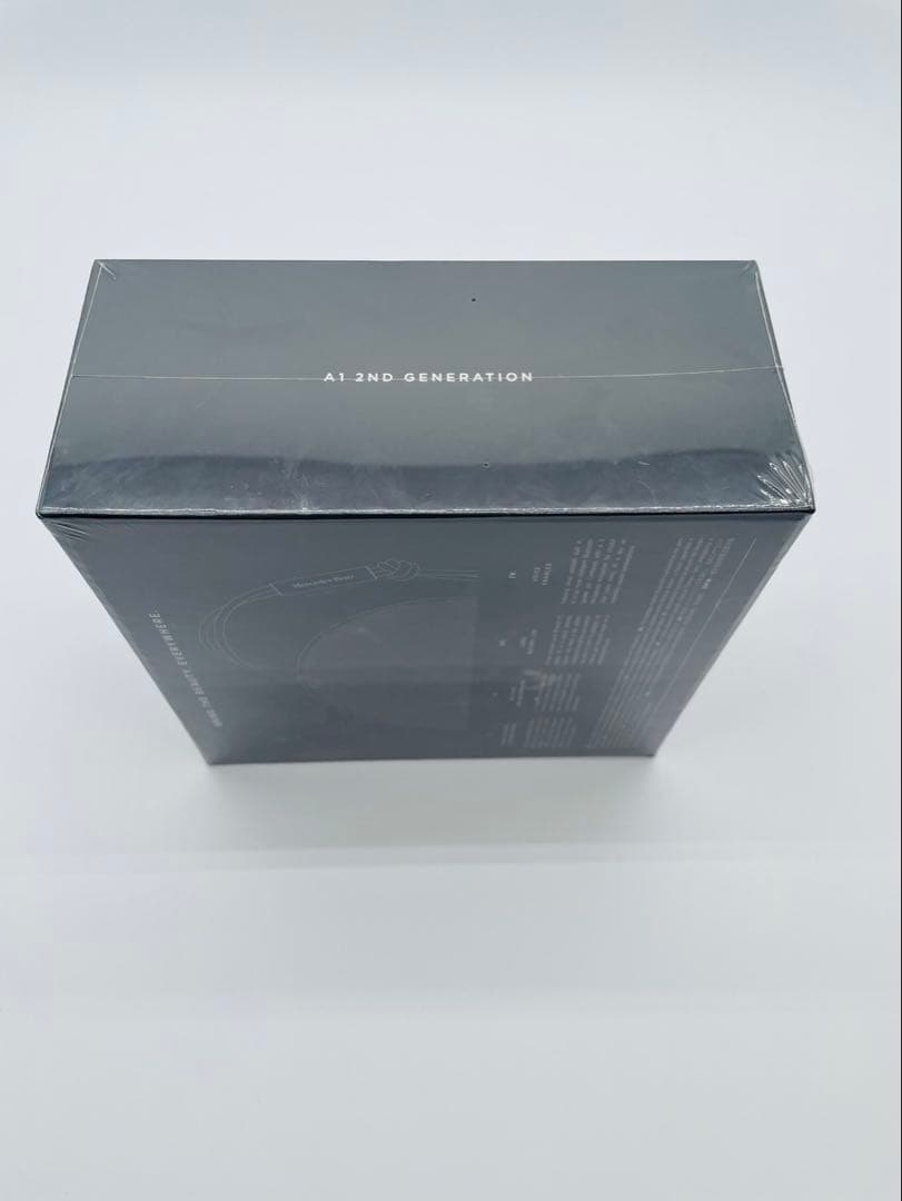 【新品未開封】BANG&OLUFSEN メルセデスベンツ スピーカー 成約記念品