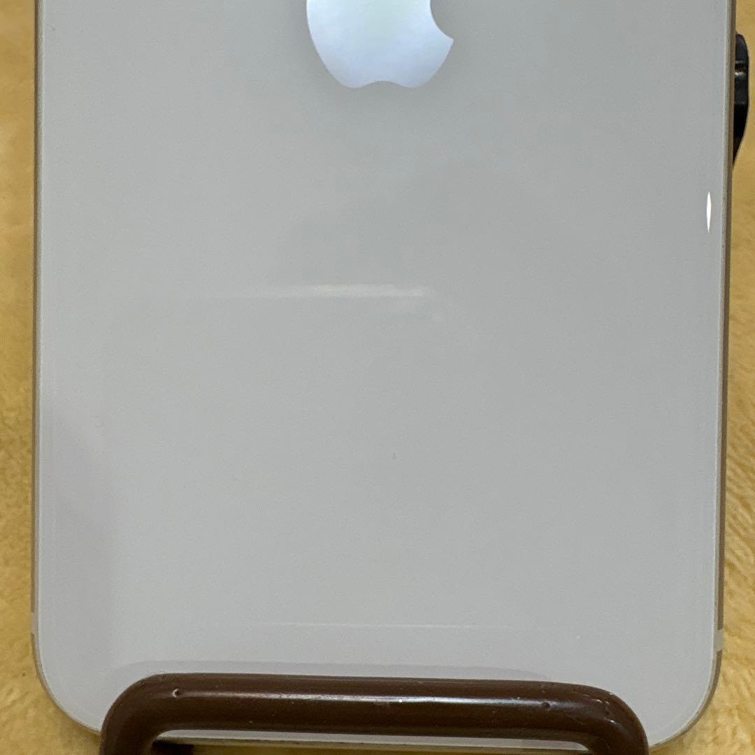 iPhone SE3 スターライトホワイト 64GB