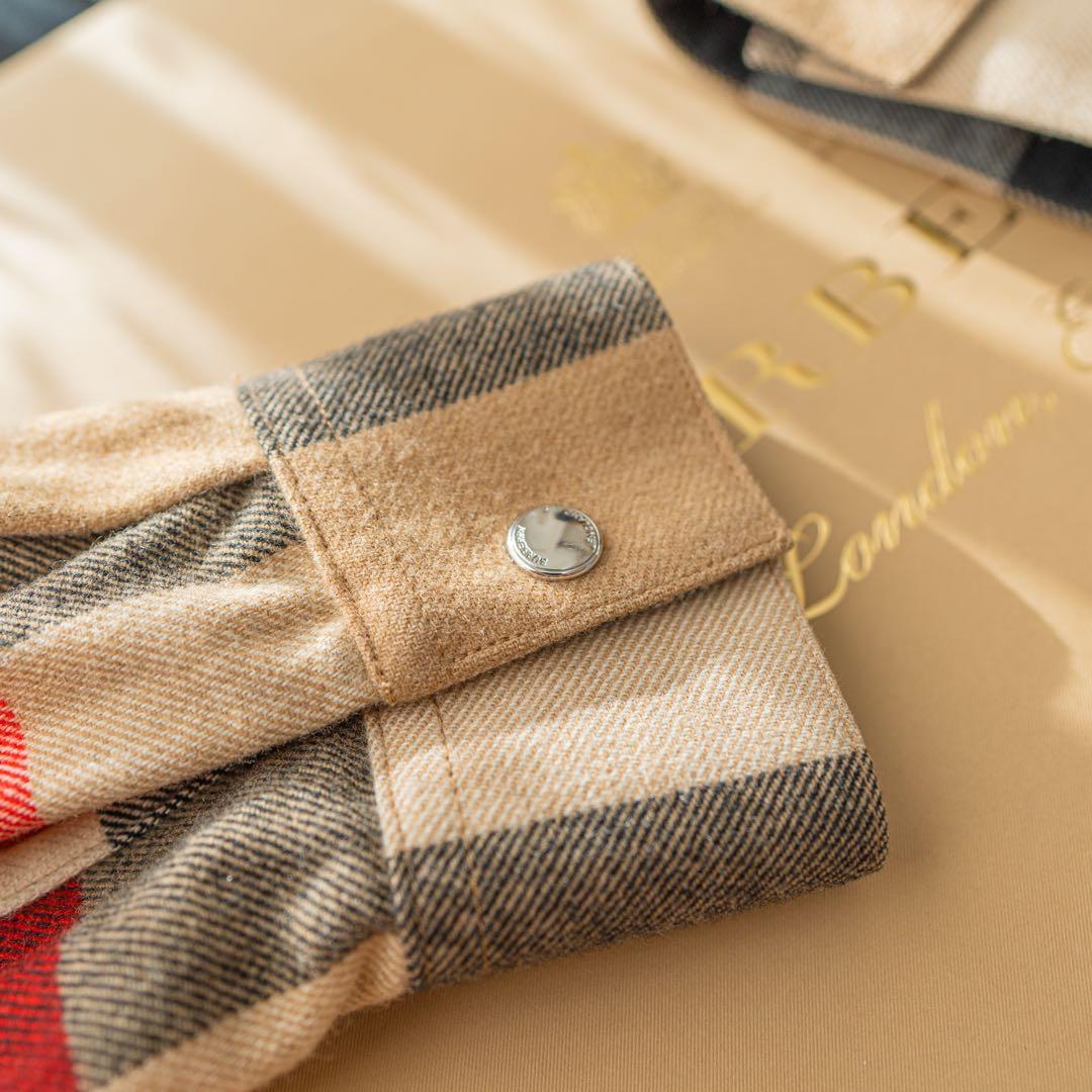 【美品】☆高級品・レア☆バーバリー☆ ノバチェックジップアップジャケット☆