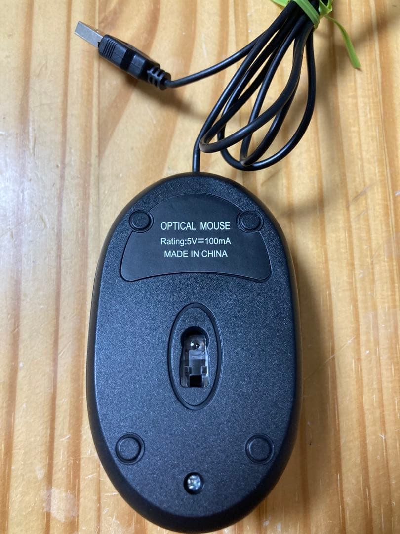 富士通 LIFEBOOK SH90/M ホワイト