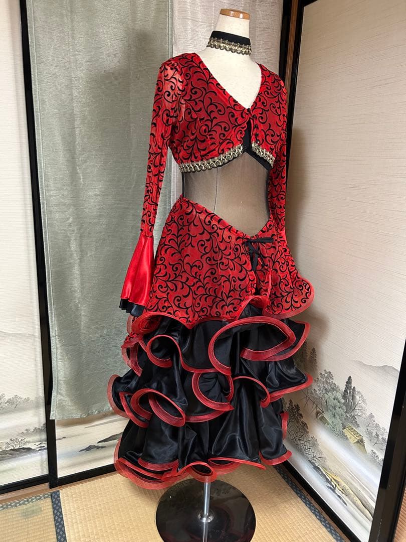 社交ダンスドレス 赤と黒 フリル Mサイズ