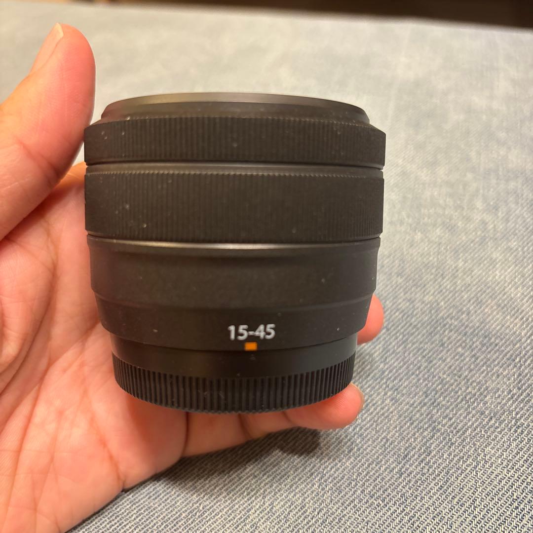 xc15-45mm ズームレンズ f/3.5-5.6