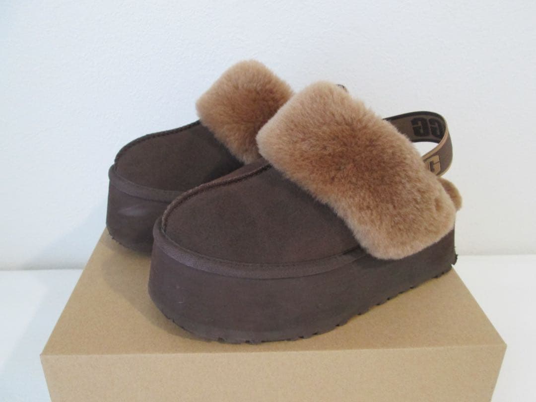 UGG Funkette ファンケット BURNT CEDAR