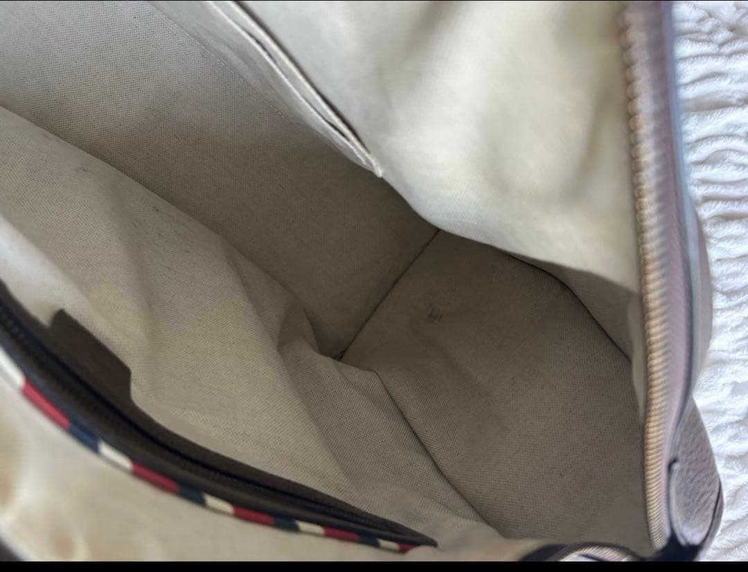 Gucci Courrier Soft GG Supreme アップリケ バッグ