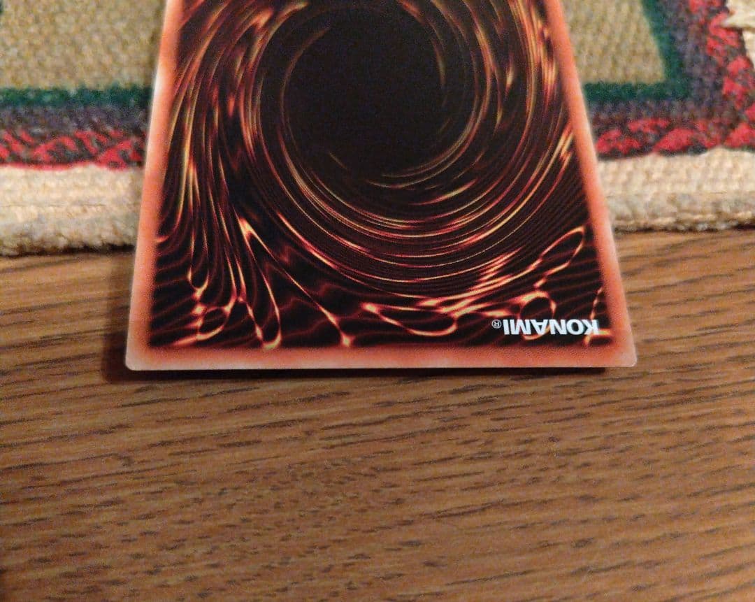 ラスト1枚！【希少】遊戯王 韓国プリズマ　ブルーアイズ