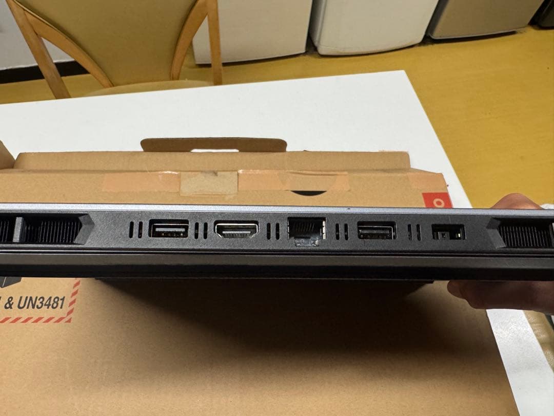 Lenovo LOQ 15IRX9 ノートPC LUNA GREY